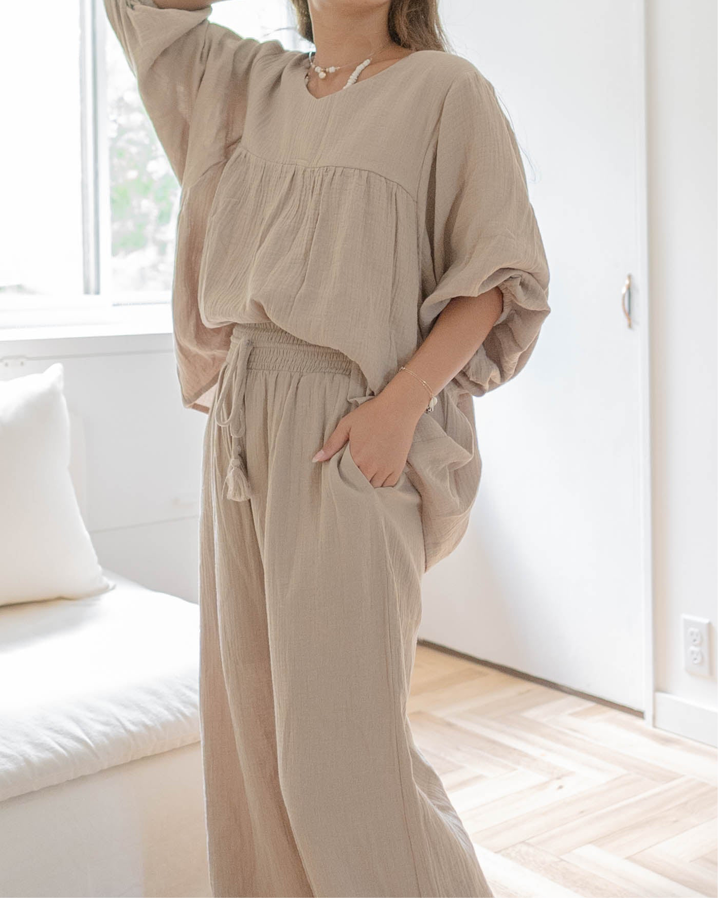 Eliza Tops / Mocha