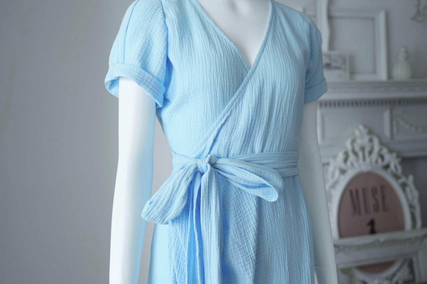 Tatiana Dress / Sky blue