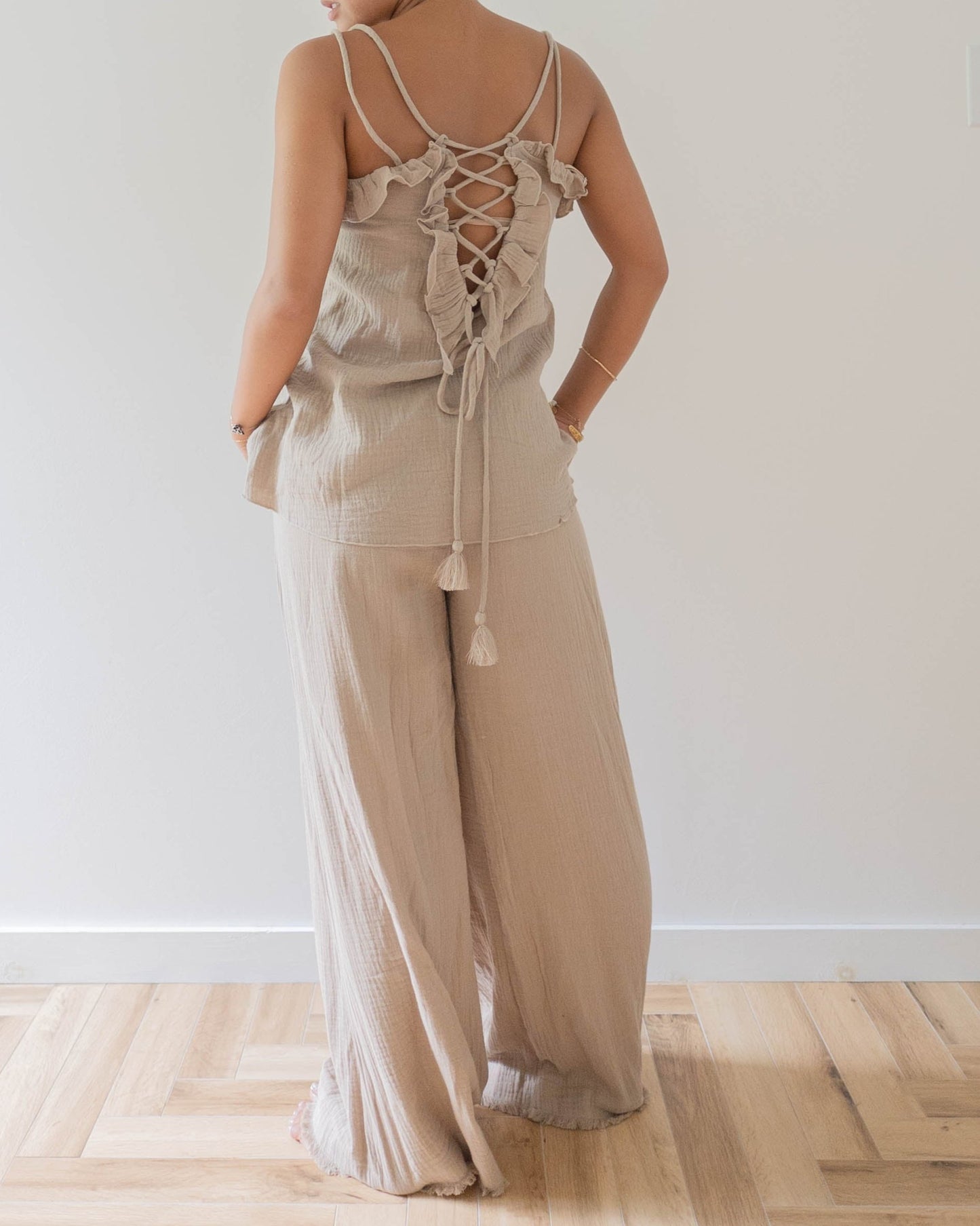 Viola Top Mocha