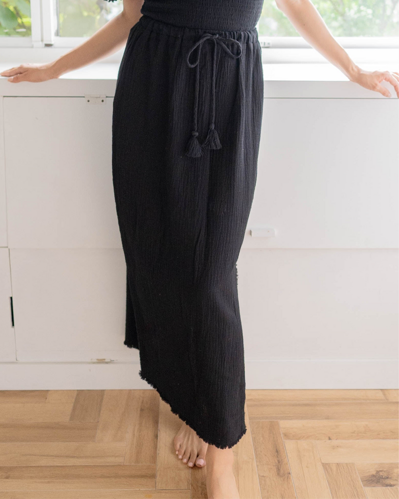 9月中旬発送予定★予約販売：Fringe Side Slit Skirt / Black