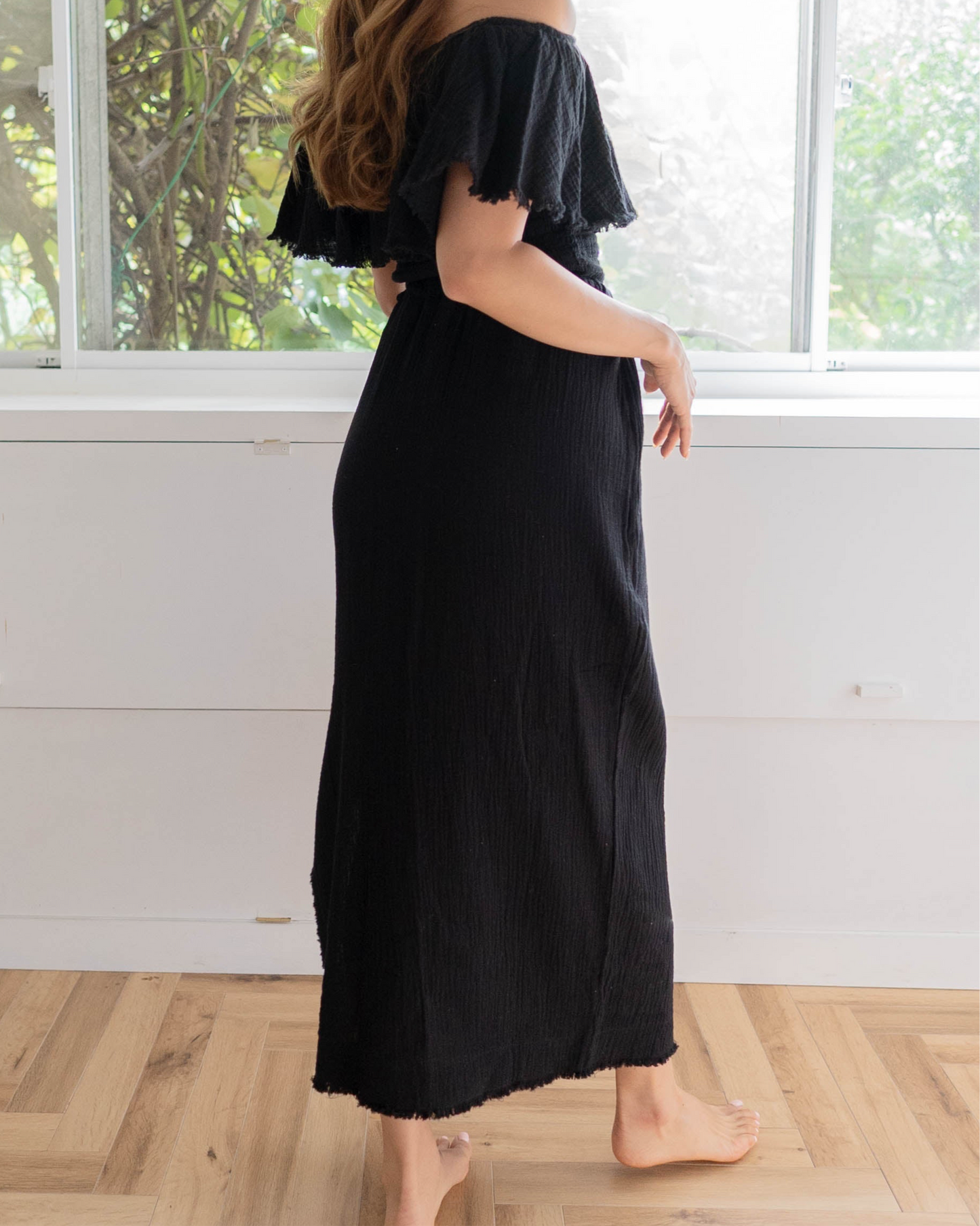 Fringe Side Slit Skirt / Black