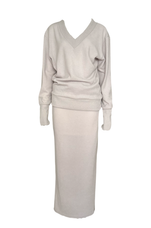 V neck knit set up / Greige