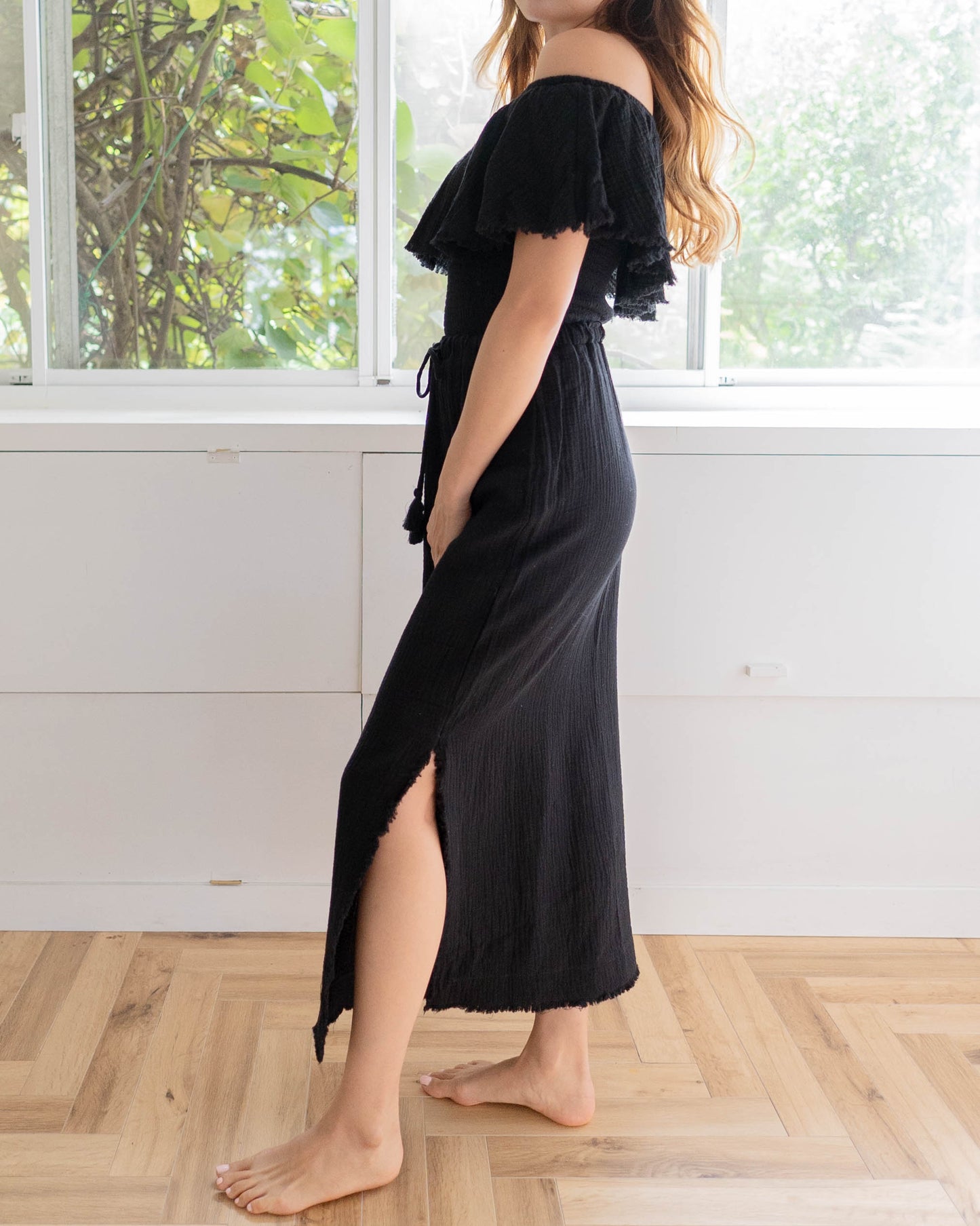 Fringe Side Slit Skirt / Black