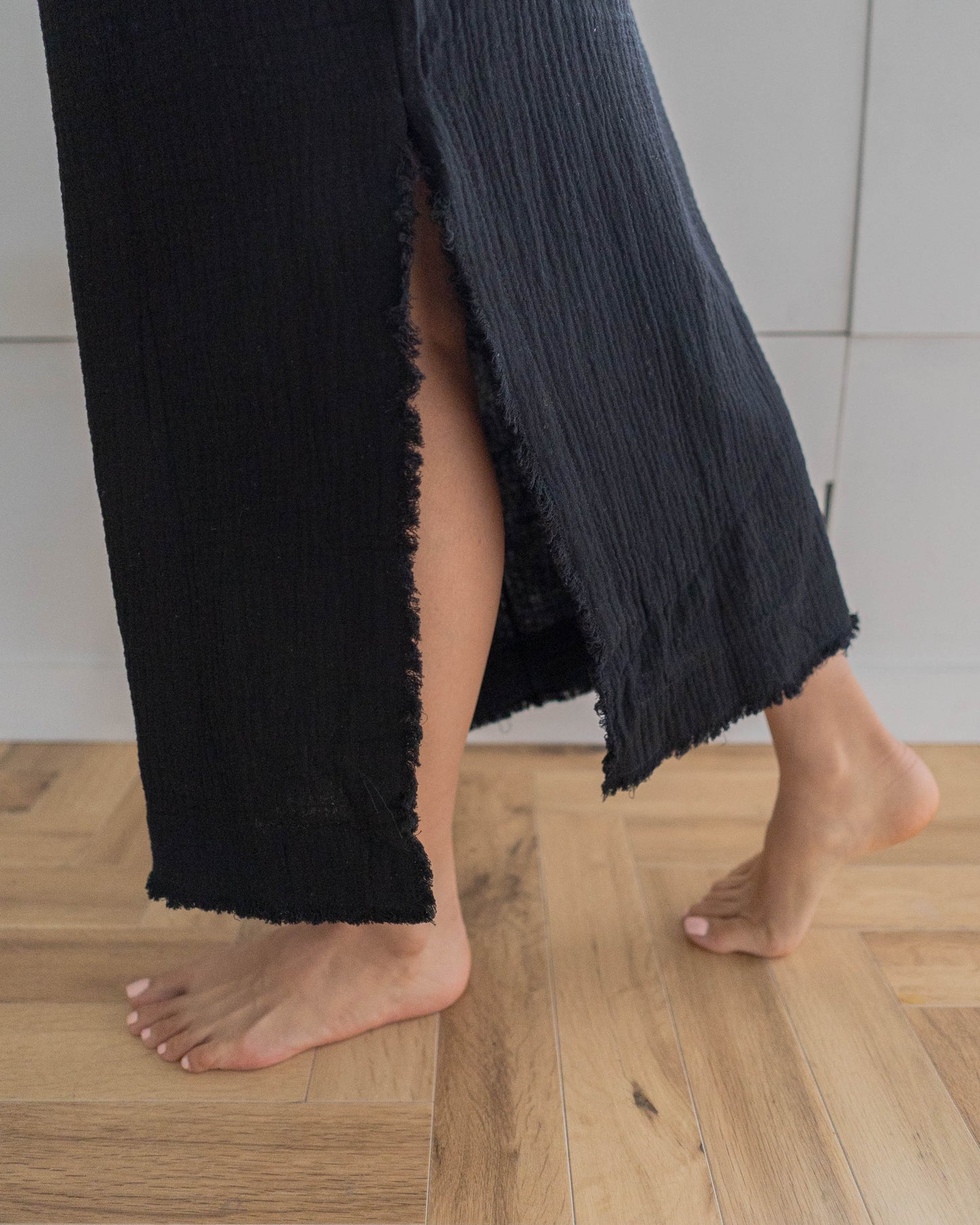 Fringe Side Slit Skirt / Black